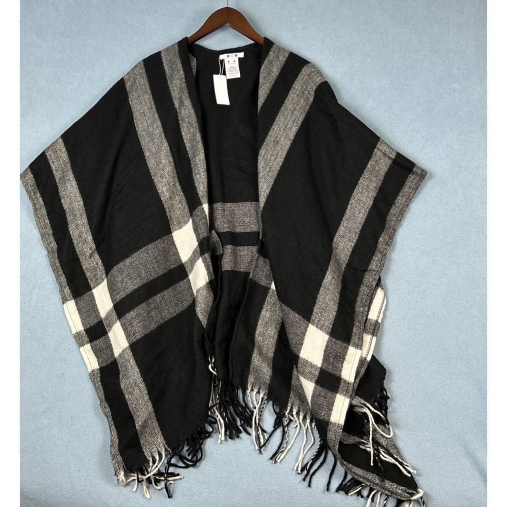 NWT Three Dots Womens Cashmere Shawl Scarf Wool Wraparound Erin Plaid Luxury